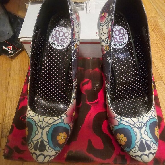 Too Fast brand sugar skull heels - Picture 4 of 7